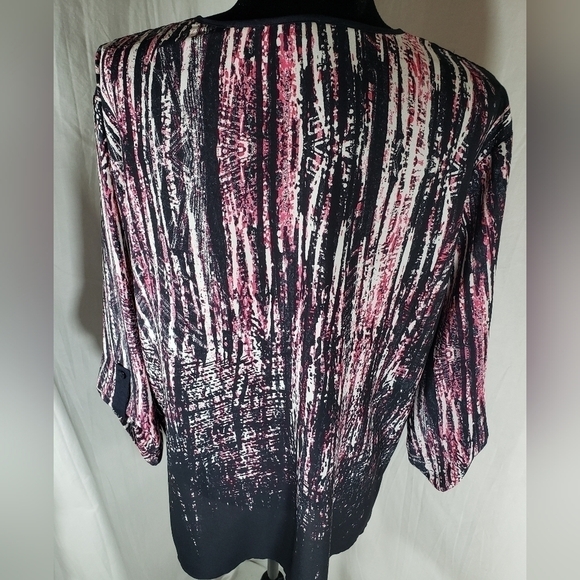 Valerie Stevens Navy and Pink VNeck Blouse Sz XL - Picture 5 of 10